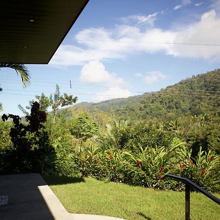 Jungle Home With King Beds -5 Minutes From The Beach أوفيتا المظهر الخارجي الصورة